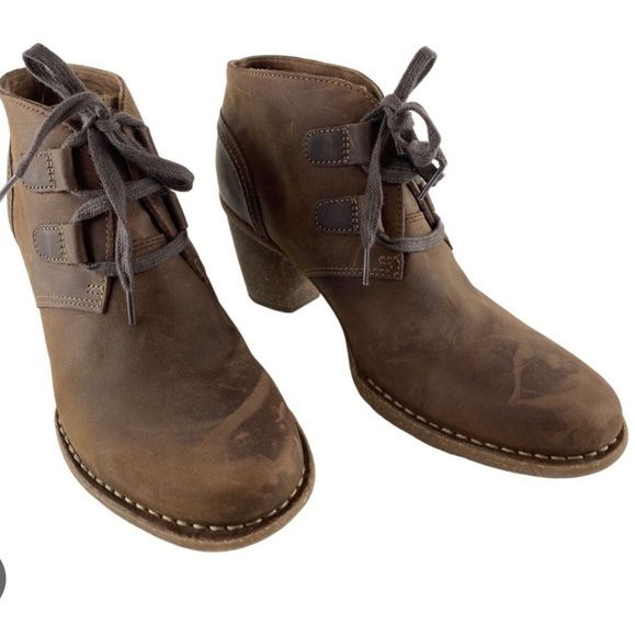 Women's Brown Ankle Boots - Picture 3 of 12